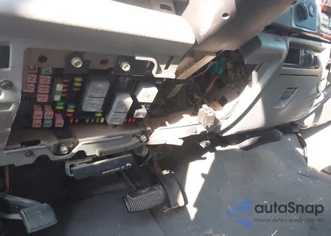 2005 Ford F-250 Lariat/Xl/Xlt z USA, uszkodzony, nr VIN 1FTSW21PX5EC94046